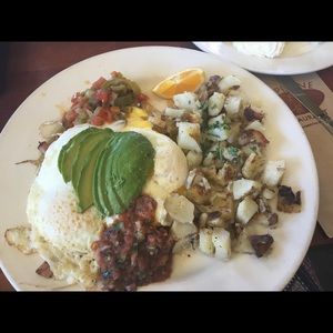 Meet your Posher, Casimiera